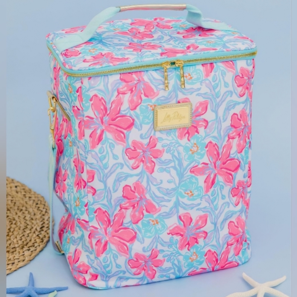 Lilly Pulitzer Pink & Light Blue Floral Insulated Cooler Tote "Beachside Haven"